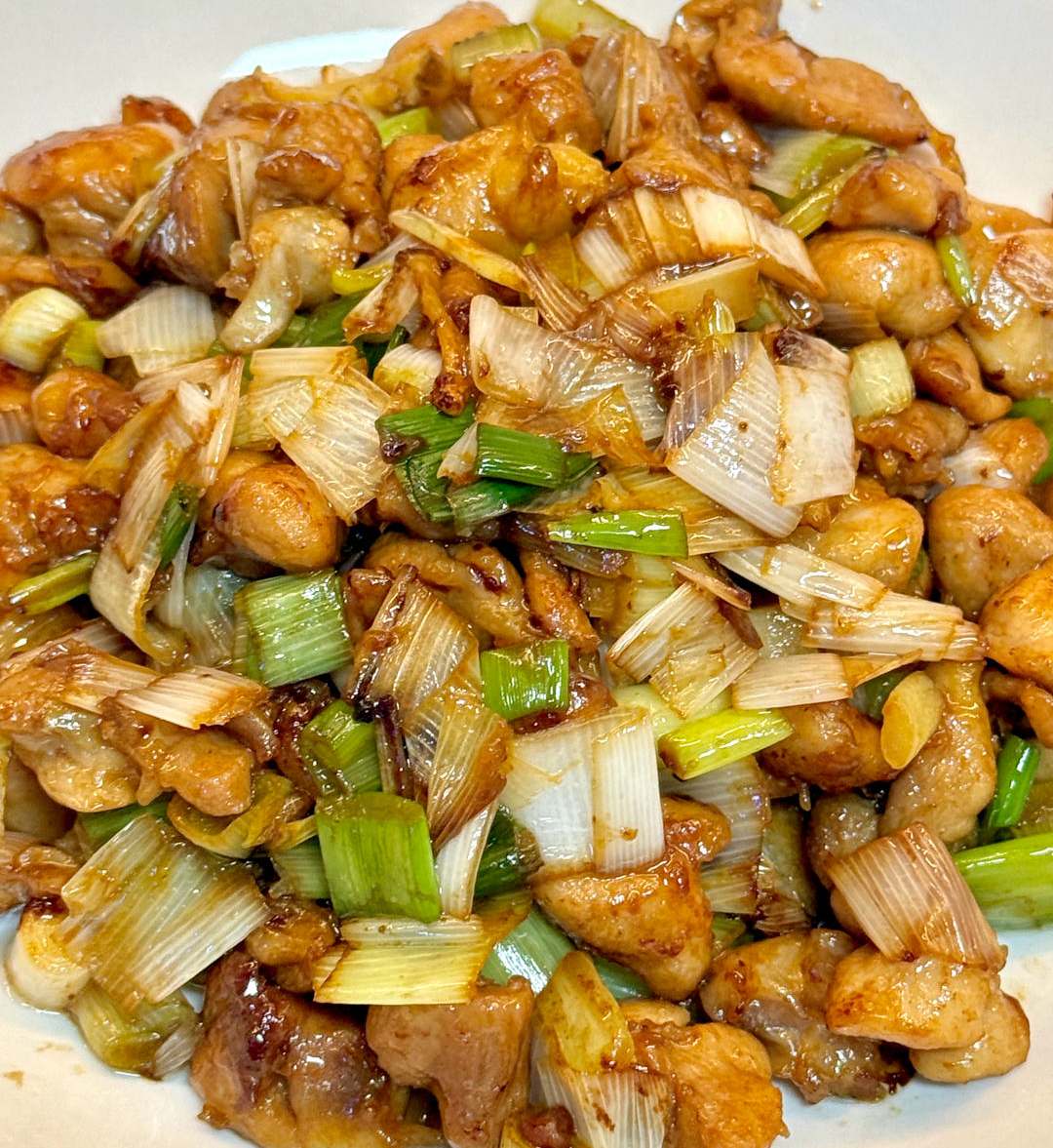 葱烧鸡腿肉的做法