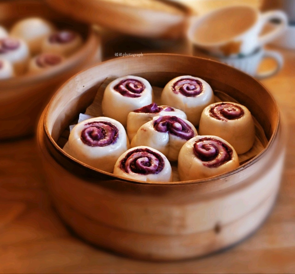香软暄腾的紫薯卷的做法