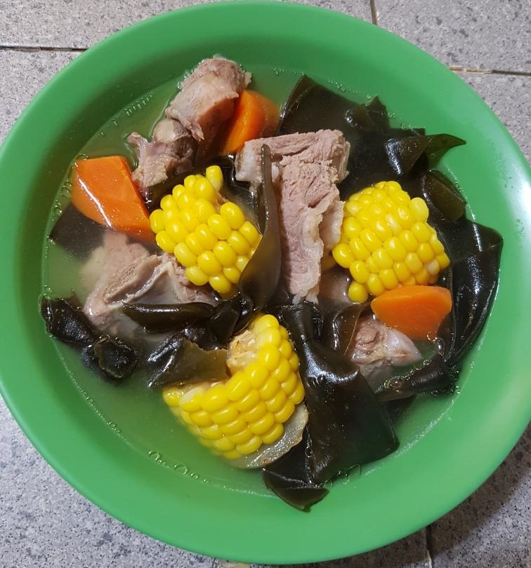 海带玉米胡萝卜排骨汤