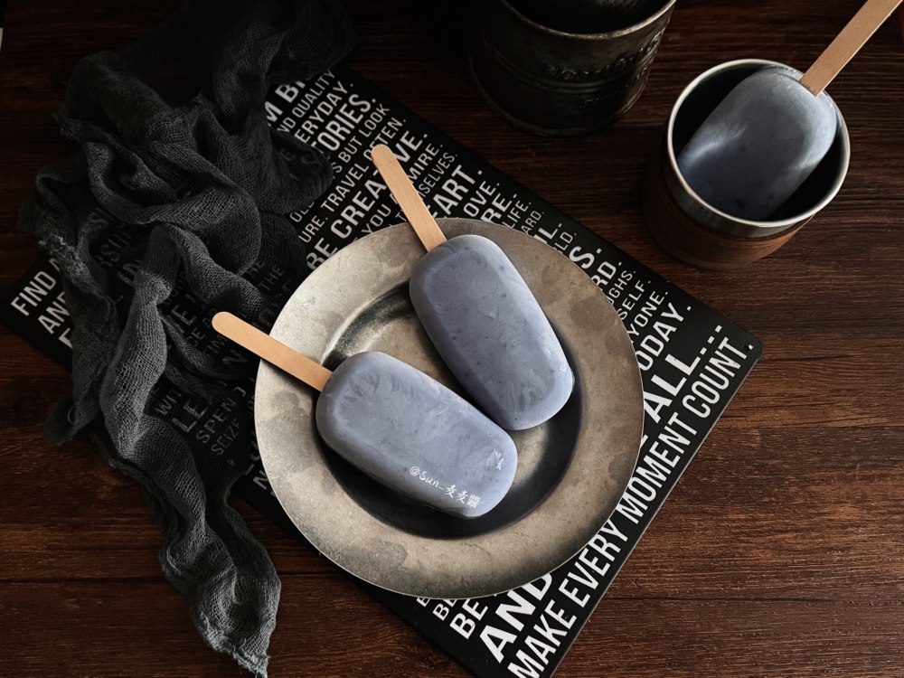 海盐牛乳芝士雪糕的做法