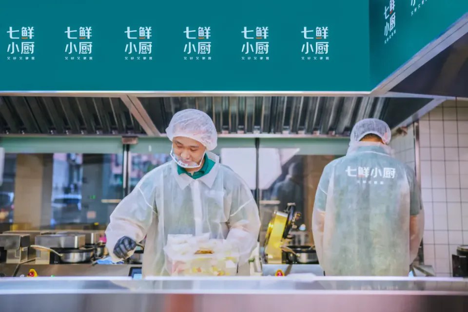 京东的外卖大招，居然是下场炒菜