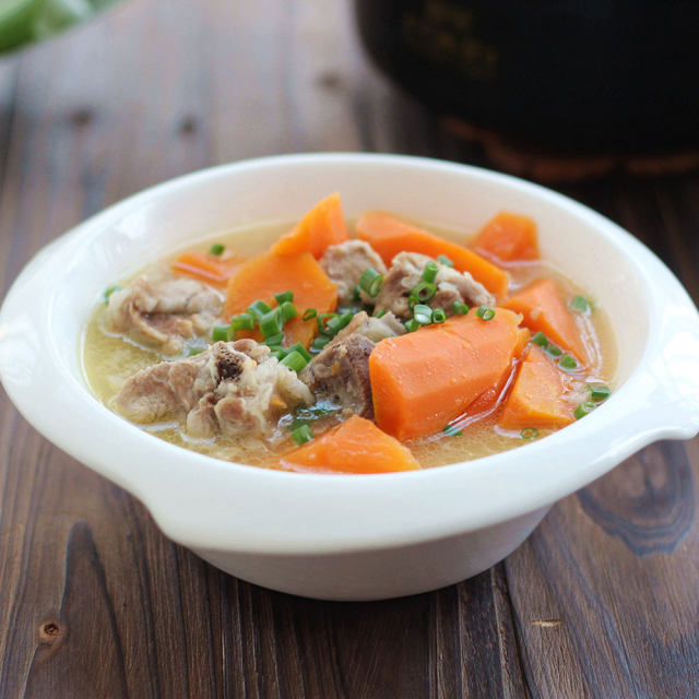 女人气血不足，吃什么补气血？