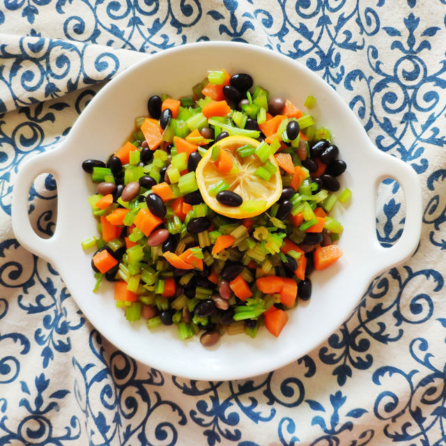 秋天易脱发，不妨试试这些食疗法！