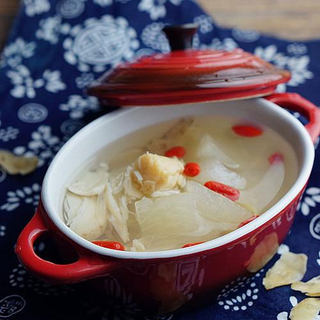 夏季湿热，喝什么汤能清热解暑？教你正确喝汤！