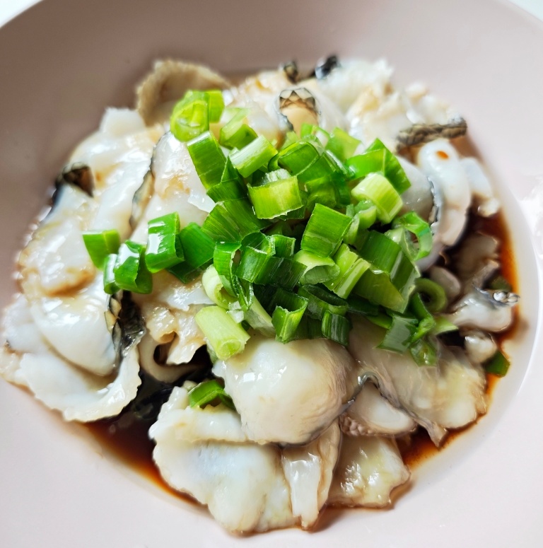 家常菜之油淋黑鱼片的做法