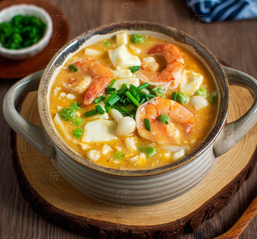 鲜掉眉毛！咸蛋黄鲜虾豆腐的做法