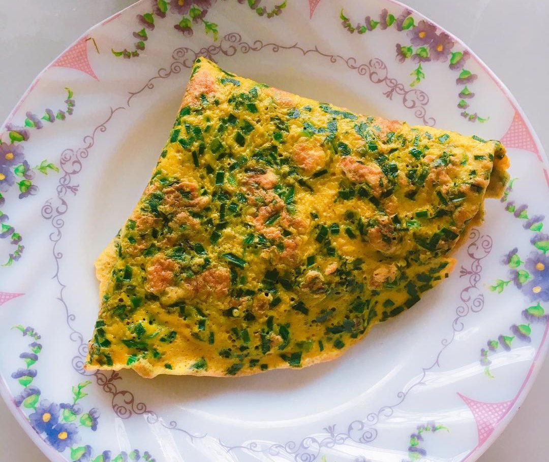 韭菜鸡蛋饼的做法