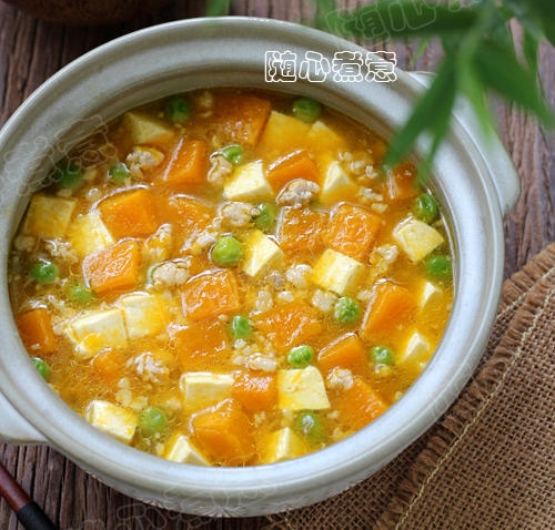 秋日暖胃又暖心——金汤南瓜豆腐煲的做法