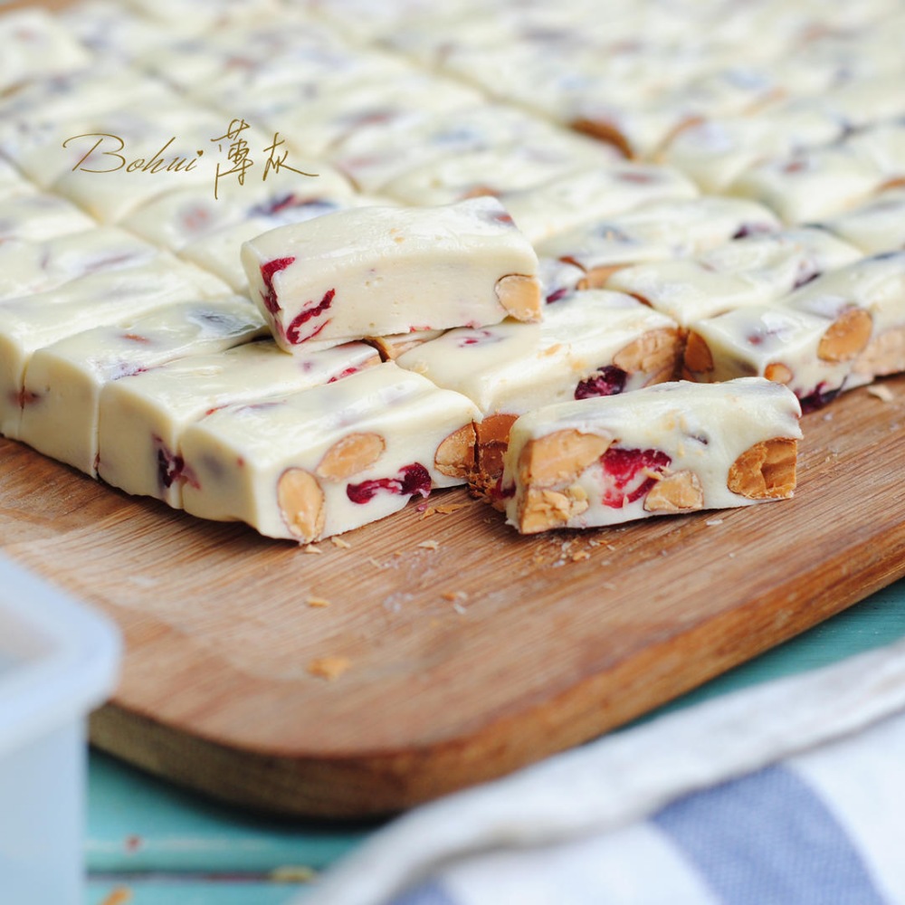 蔓越莓杏仁牛轧糖（棉花糖版本）的做法