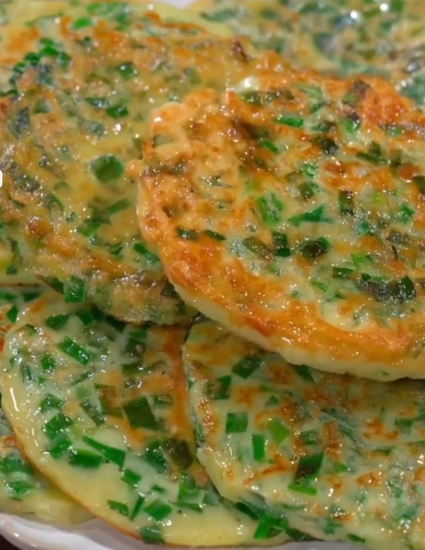 简单的韭菜鸡蛋饼的做法