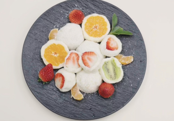 糯叽叽的水果糯米糍，一口下去太满足  零失败的新年甜品的做法