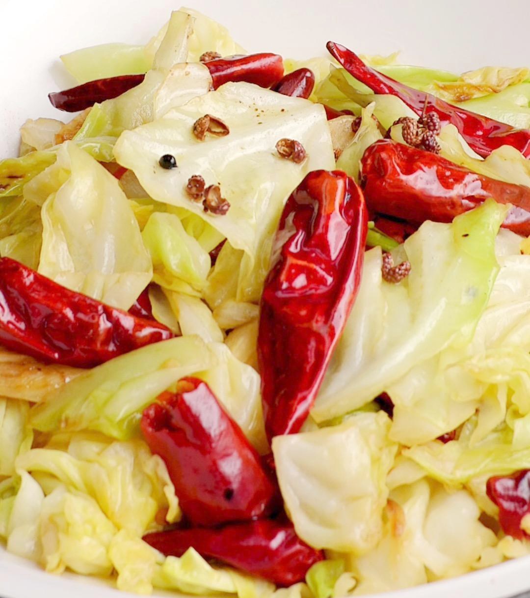 火爆圆白菜的做法