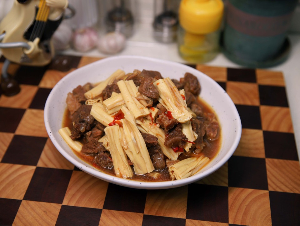 腐竹牛腩的做法