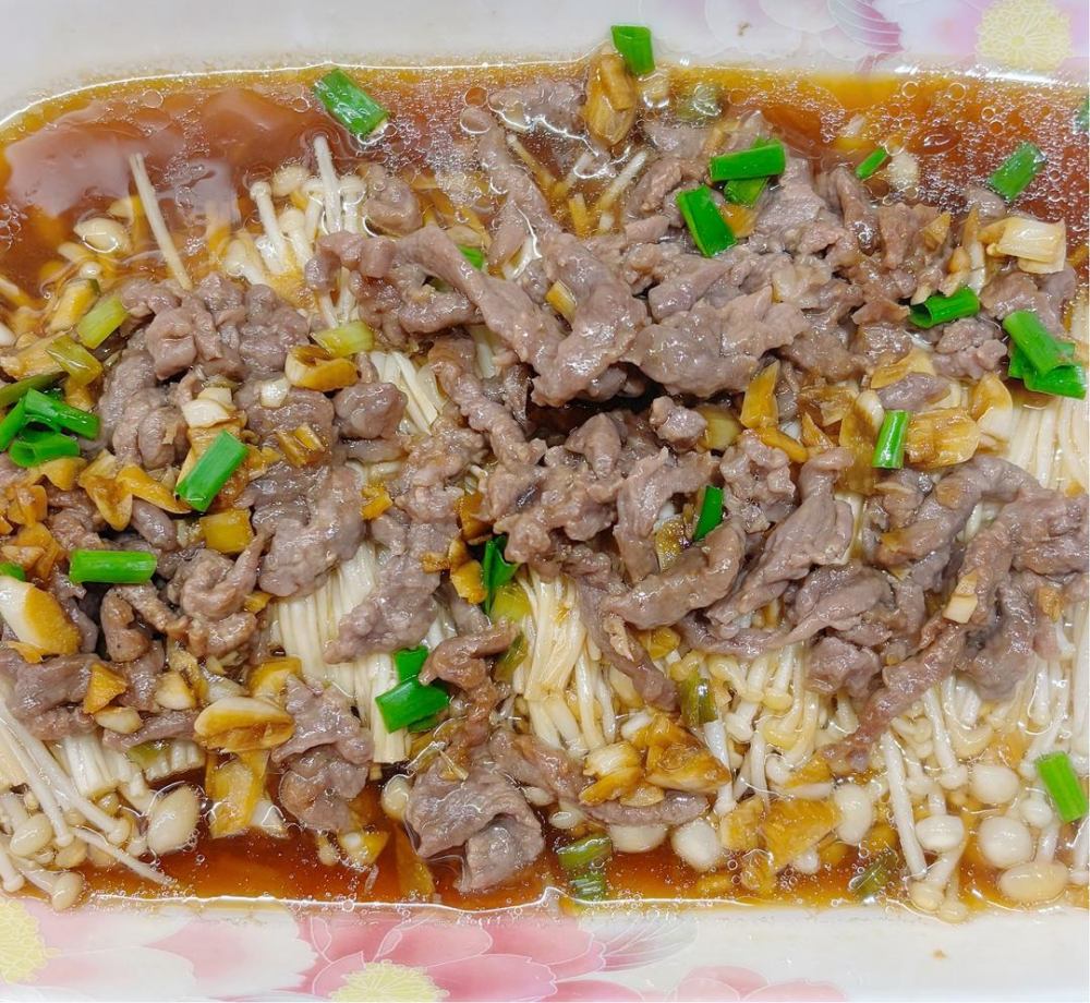 金针菇蒸牛肉的做法