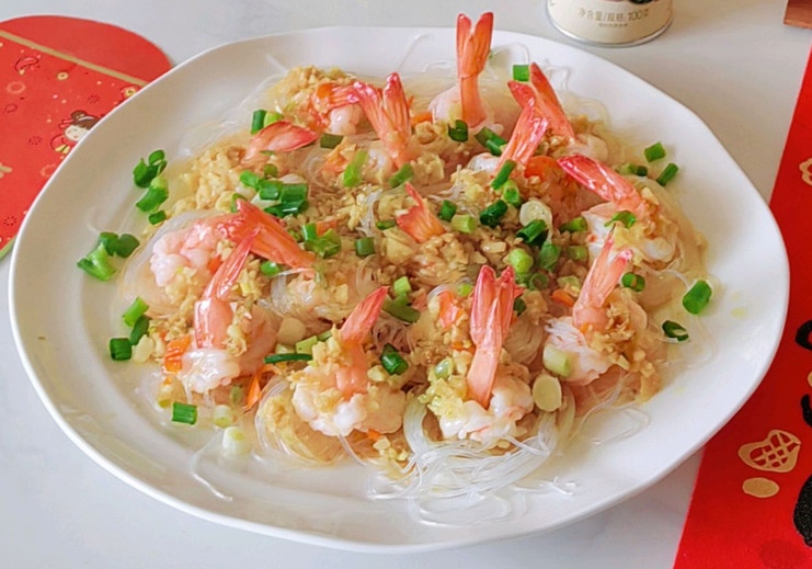 鸿运当头～蒜蓉粉丝蒸大虾