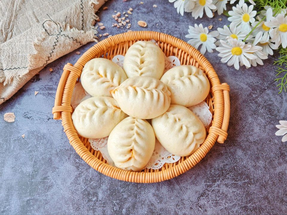 豆芽粉条馅包子的做法