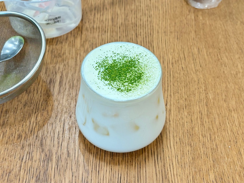茉香奶盖冰乳